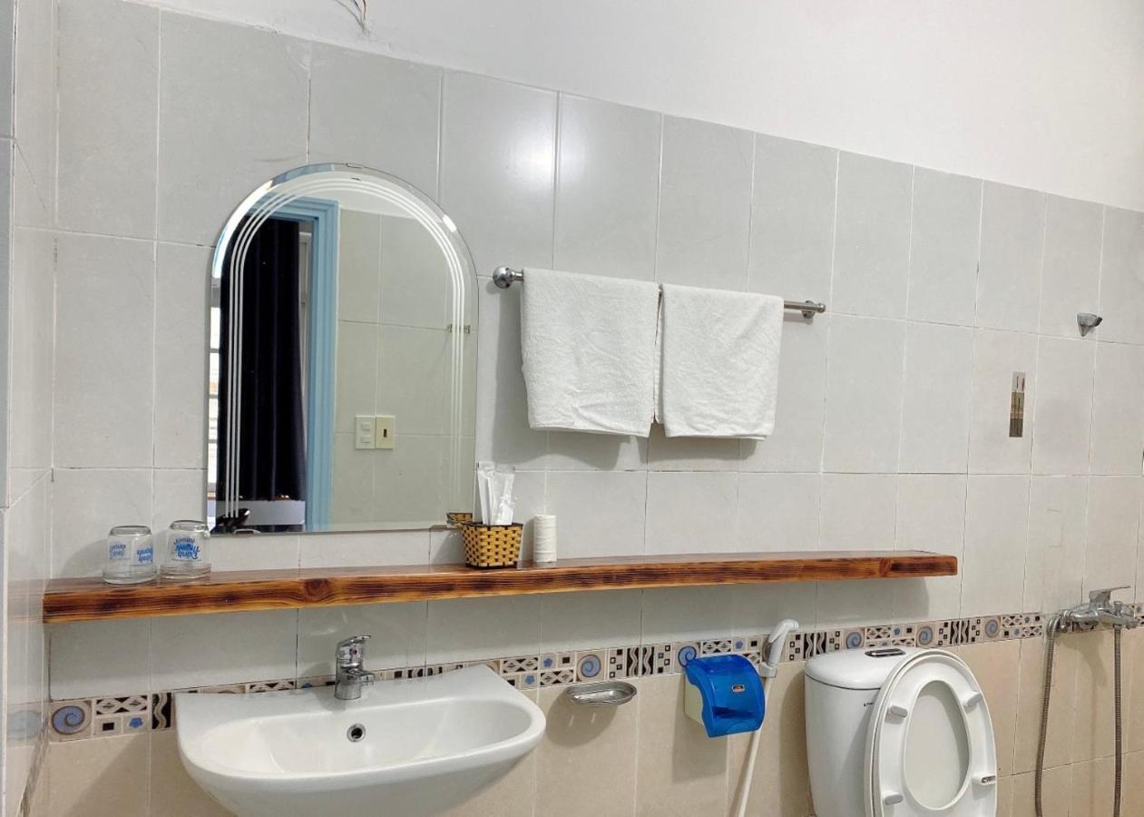 Kim Ngan Hotel Да Лат Екстериор снимка